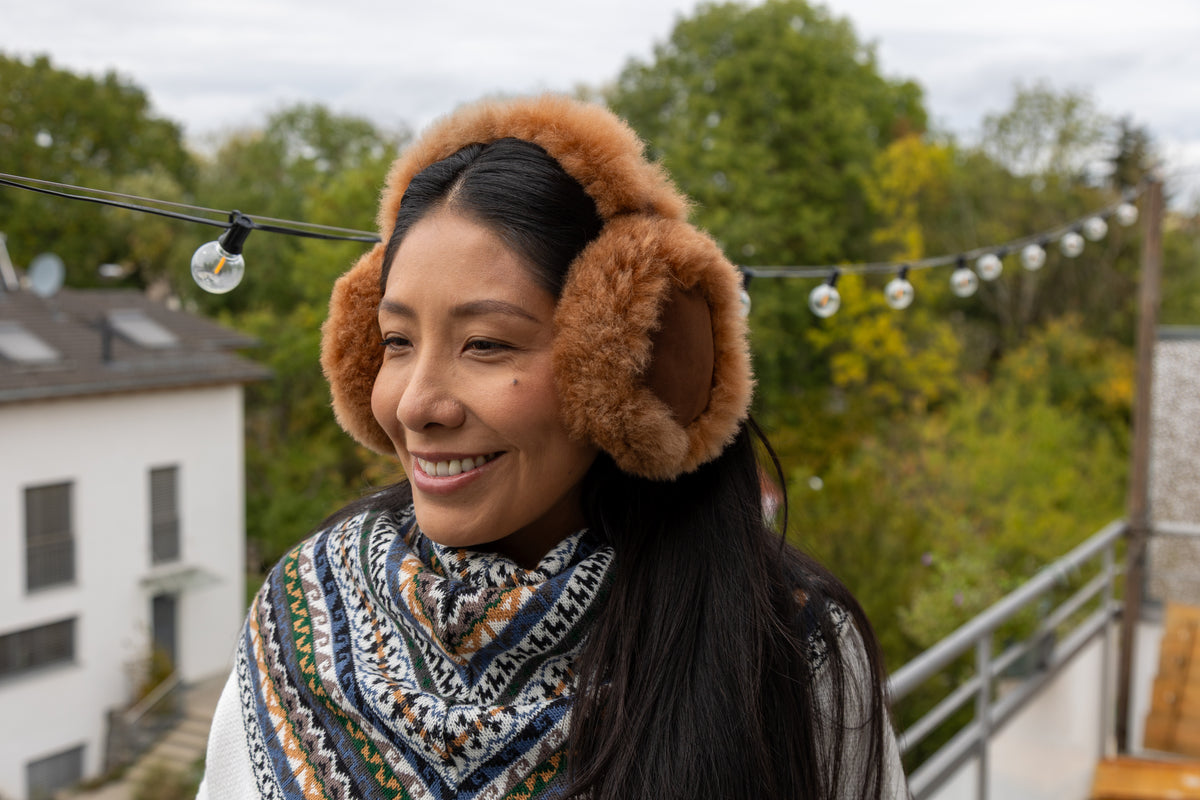 Ohrenwärmer aus 100 % Alpakafell Model Cusco