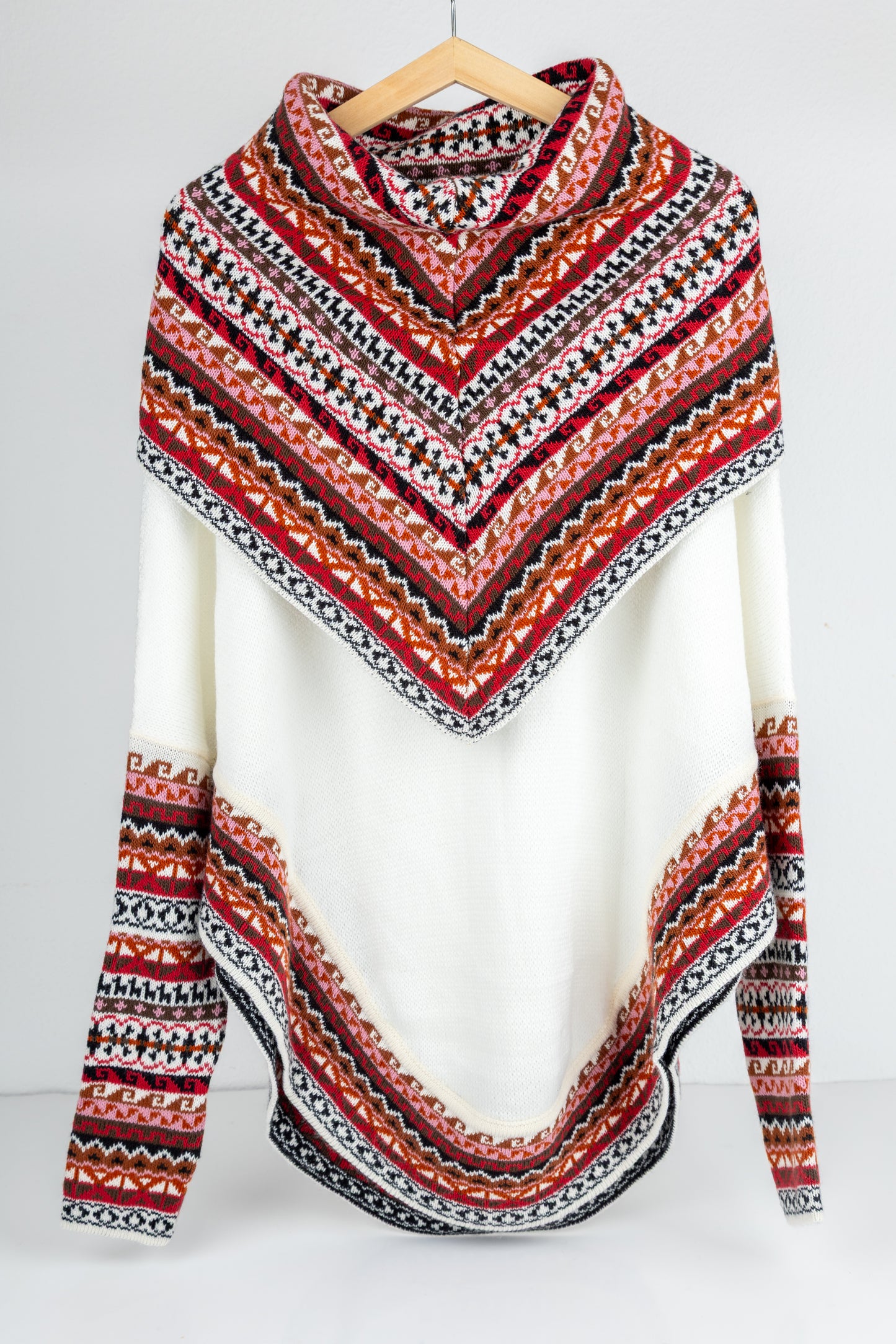 Poncho luxueux modèle Aurora, en laine d'alpaga superfine pour femme