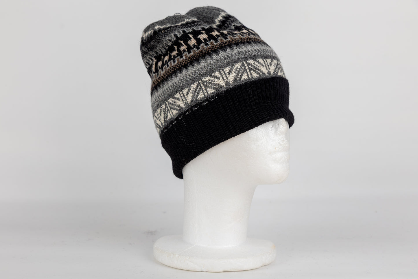 Mütze aus 100% Alpaka Model Jacquard