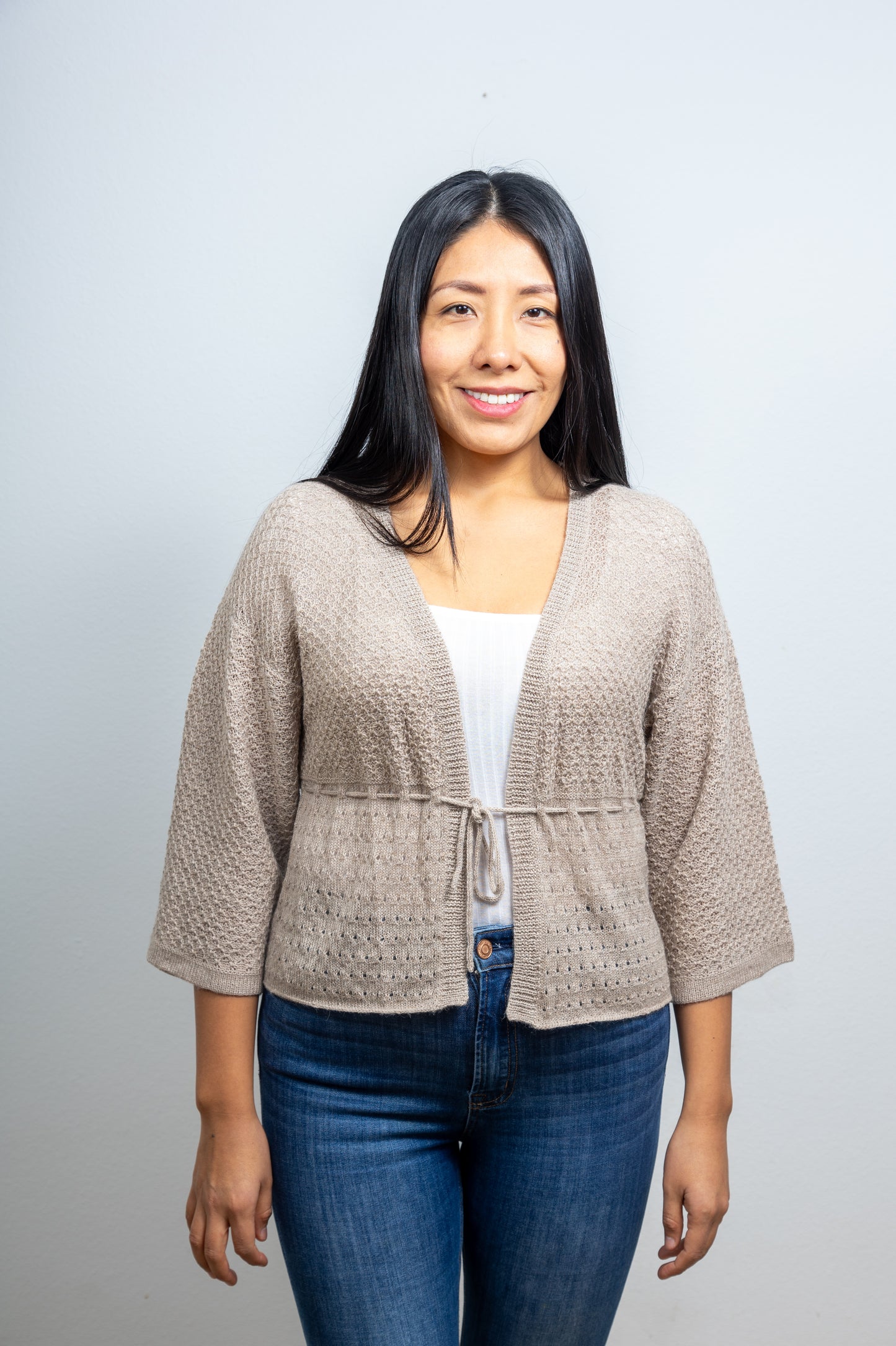 Alpaka Strickjacke  Model "Aina" aus  100% Baby Alpaka