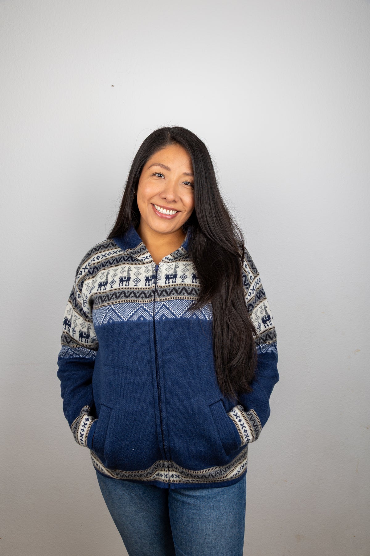Strickjacke mit Lama-Motiv - Unisex