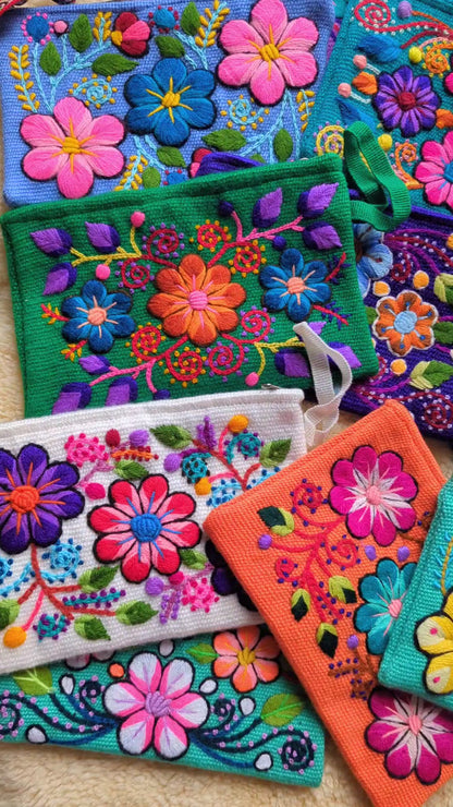 Handbestickte Boho Kosmetiktasche aus Peru – Unikat