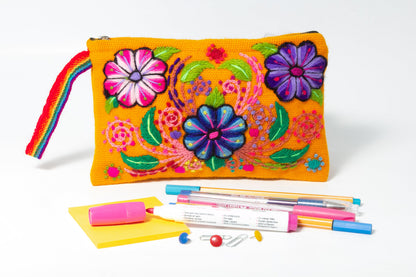 Handbestickte Boho Kosmetiktasche aus Peru – Unikat